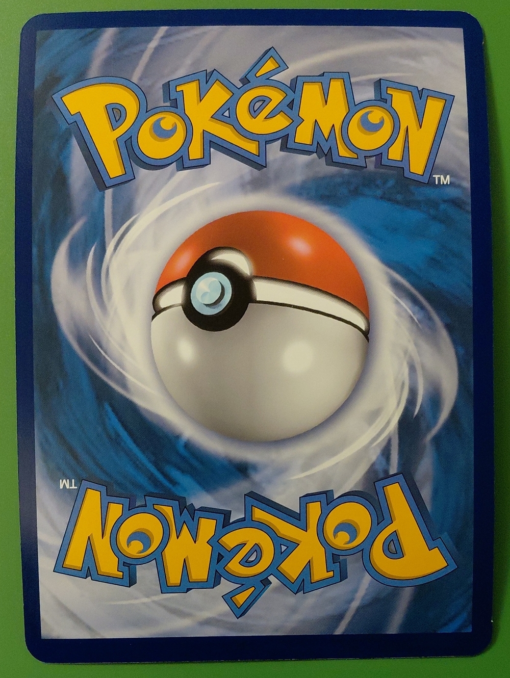 JUMBO Flareon Vmax Promotional Pokemon Card - Picture 2 of 3